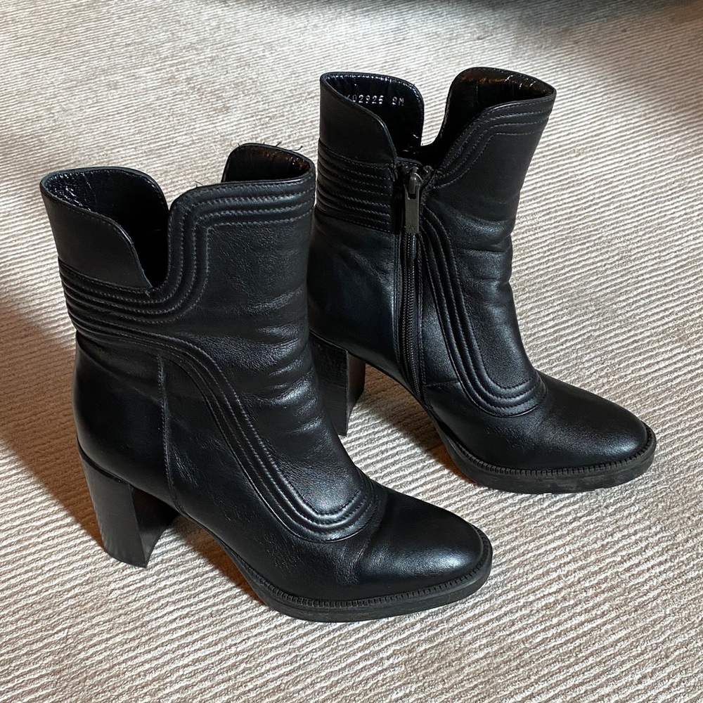 Aquatalia Illiana Weatherproof High Block Heel Chunky Boots Black Leather Size 8 - Picture 2 of 14